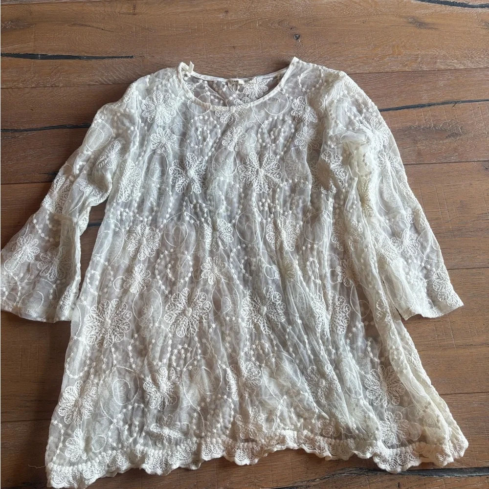 Indigo Soul Cream Ruffled Blouse - Picture 1 of 2